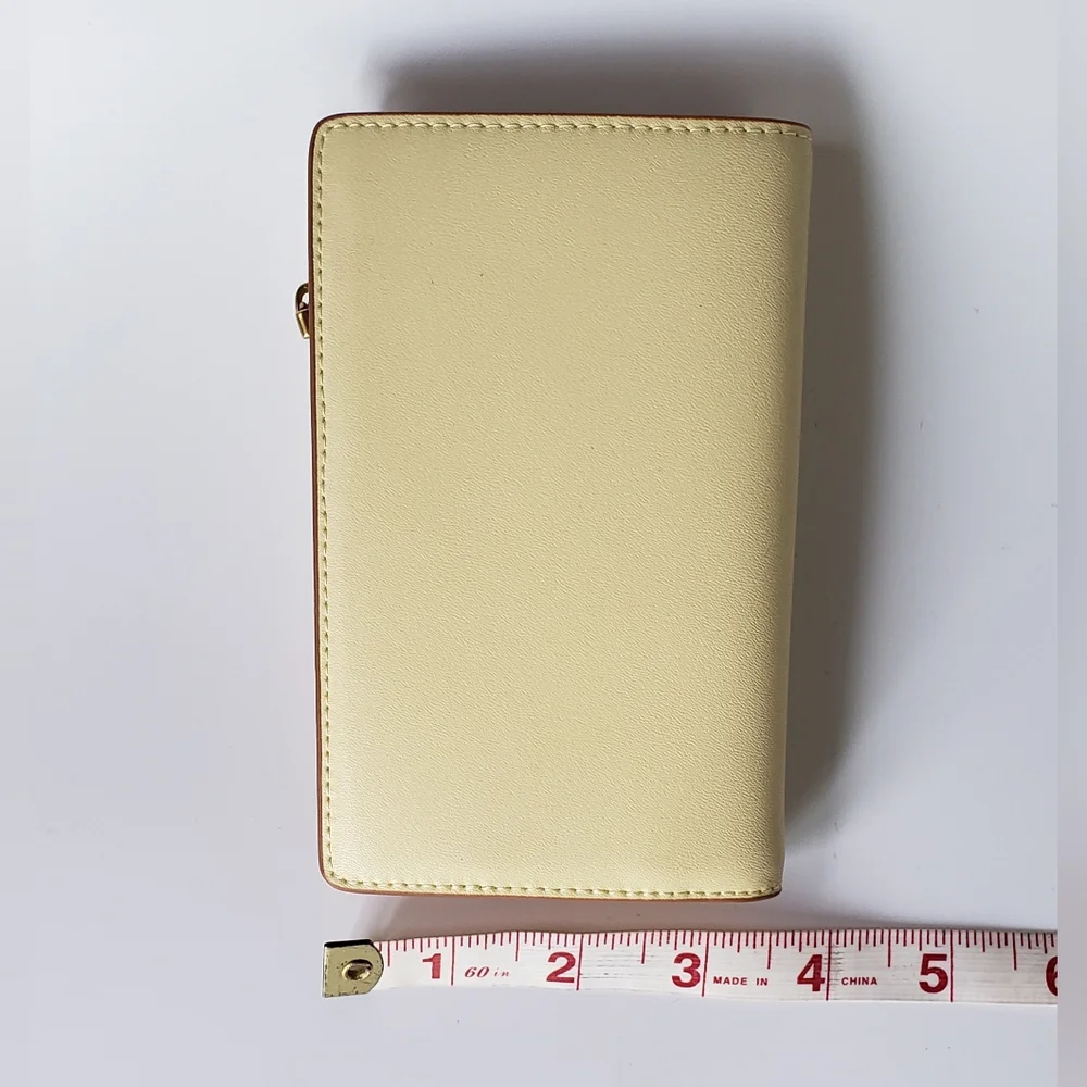 Charles & Keith Cadence Top-Zip Wallet Buttery Yellow